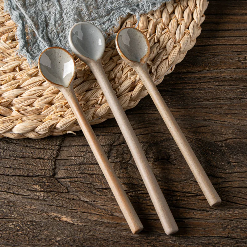 ช้อนตักกาแฟเซรามิกขนาดเล็กสไตล - Vintage Collectible Spoons บทวิจารณ์และราคา