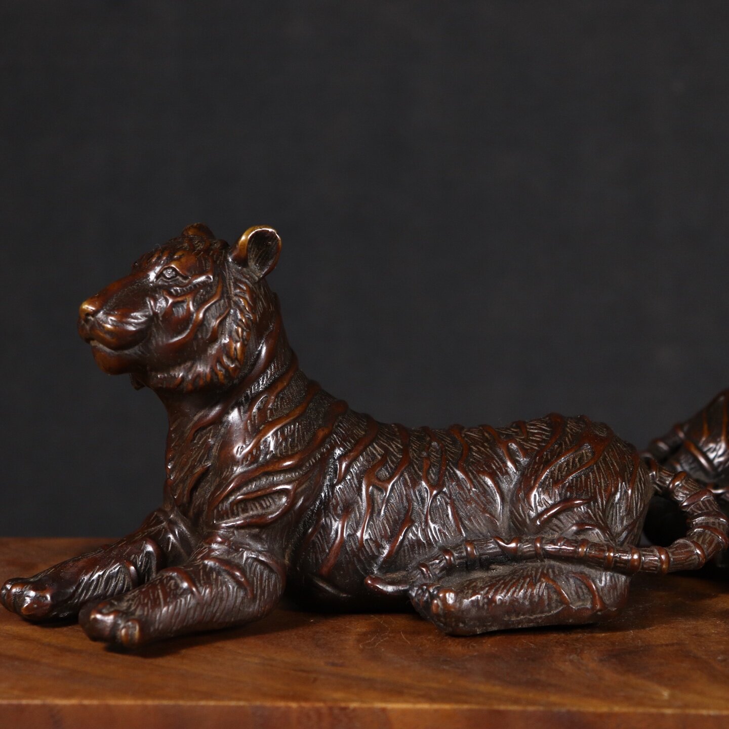 จีนฮวงจุ้ย รูปปั้นเสือทองแดงโบ - Vintage And Collectible Stores บทวิจารณ์และราคา